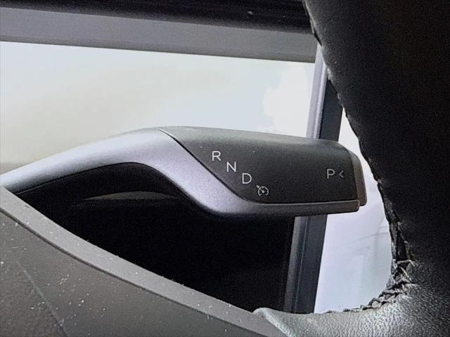 2021 Tesla Model 3 Standard Range Plus Rear-Wheel Drive
