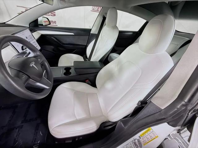 2021 Tesla Model 3 Standard Range Plus Rear-Wheel Drive