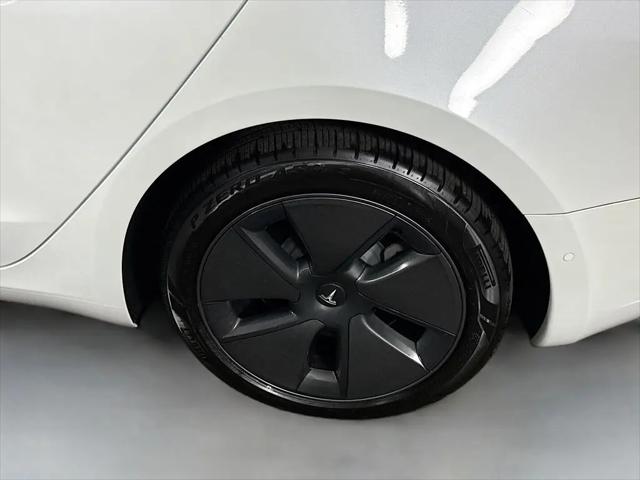 2021 Tesla Model 3 Standard Range Plus Rear-Wheel Drive