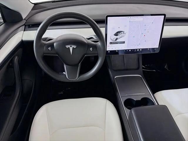 2021 Tesla Model 3 Standard Range Plus Rear-Wheel Drive