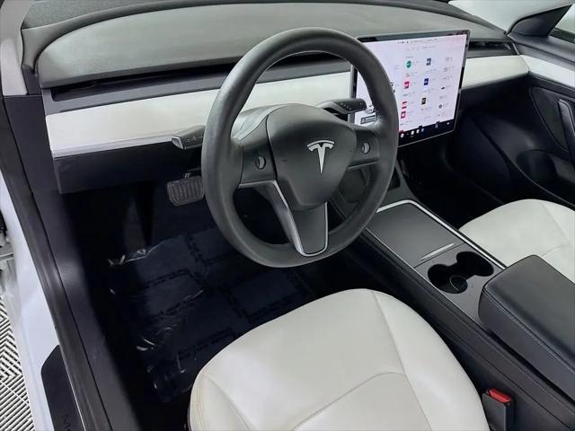 2021 Tesla Model 3 Standard Range Plus Rear-Wheel Drive