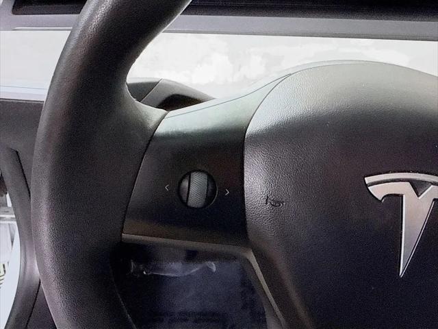 2021 Tesla Model 3 Standard Range Plus Rear-Wheel Drive
