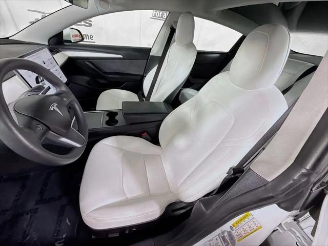 2021 Tesla Model 3 Standard Range Plus Rear-Wheel Drive