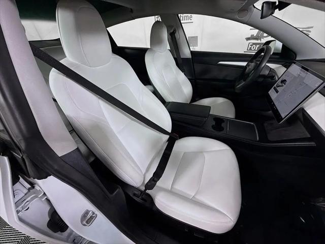 2021 Tesla Model 3 Standard Range Plus Rear-Wheel Drive