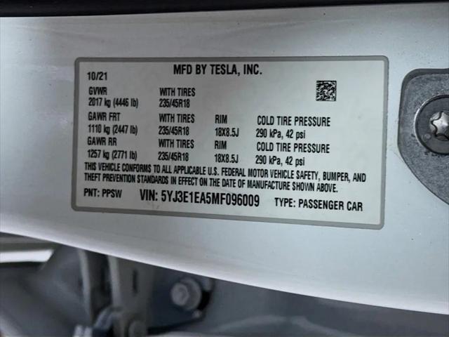 2021 Tesla Model 3 Standard Range Plus Rear-Wheel Drive