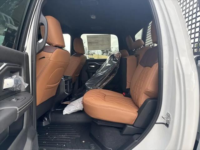 2025 Ram 2500 Big Horn Crew Cab 4x4 64 Box