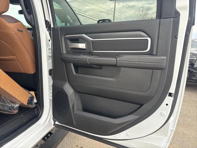 2025 Ram 2500 Big Horn Crew Cab 4x4 64 Box