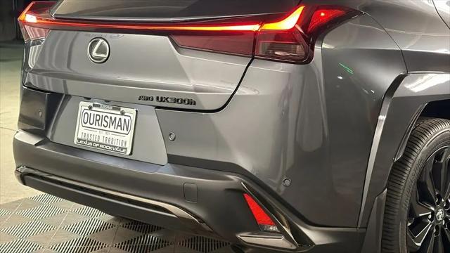 2026 Lexus 300 F SPORT Design AWD