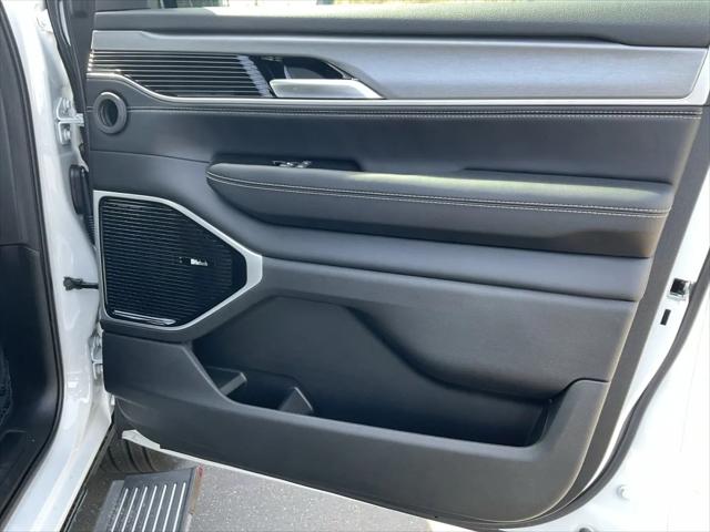 2026 Jeep Grand Wagoneer L Limited Reserve 4x4