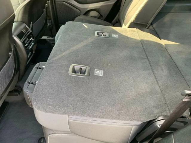 2023 Jeep Grand Cherokee Laredo 4x2