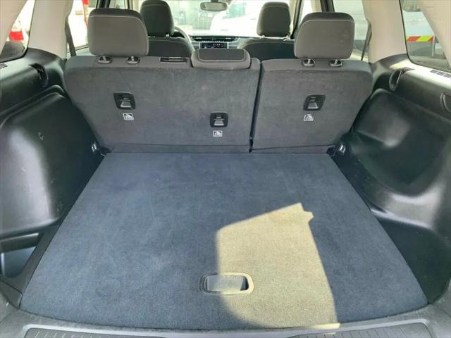 2023 Jeep Grand Cherokee Laredo 4x2