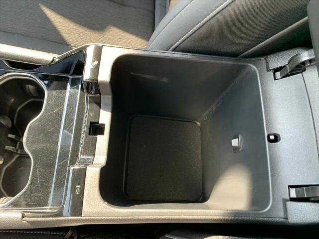 2023 Jeep Grand Cherokee Laredo 4x2