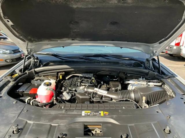 2023 Jeep Grand Cherokee Laredo 4x2