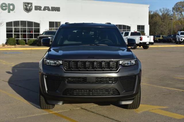 2026 Jeep Grand Cherokee L Altitude 4x4