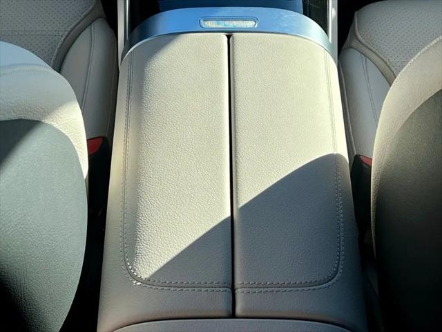 2023 Mercedes-Benz C-CLASS C 300 4MATIC Sedan