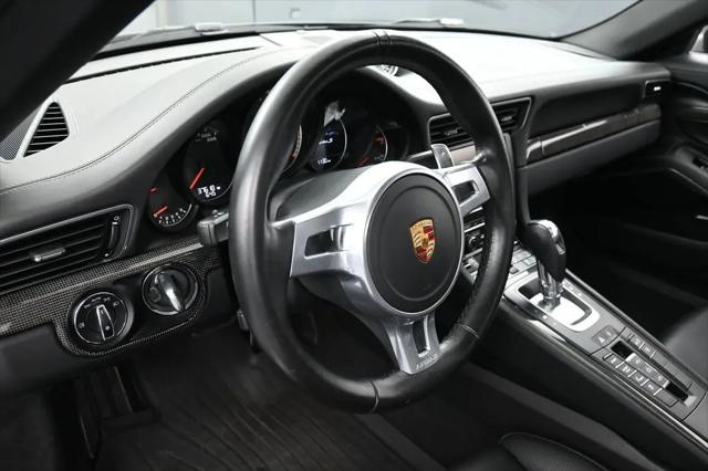2016 Porsche 911 Turbo