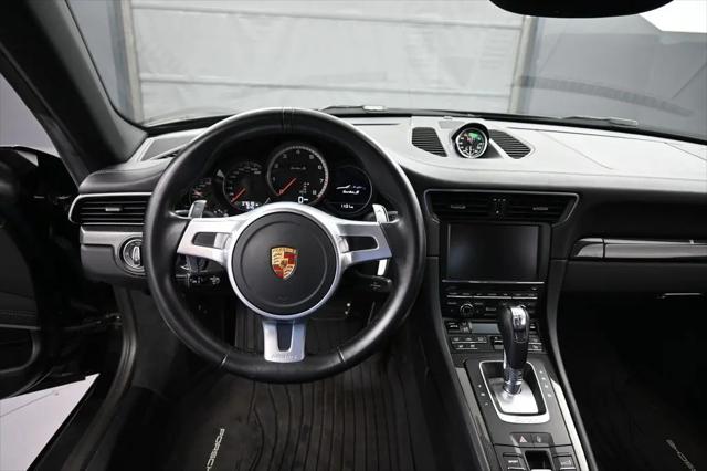 2016 Porsche 911 Turbo