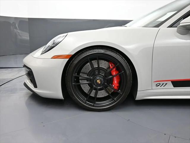 2024 Porsche 911 Carrera GTS Cabriolet