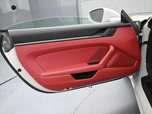 2024 Porsche 911 Carrera GTS Cabriolet