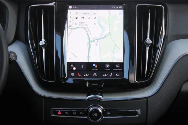 2025 Volvo XC60 B5 Plus