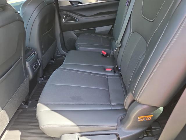 2026 INFINITI QX60 LUXE AWD