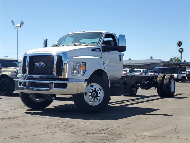 2027 Ford F-650 Straight Frame Gas Base