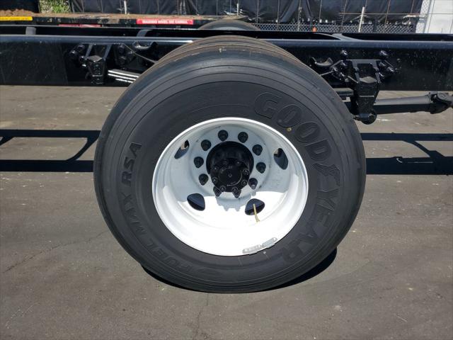 2027 Ford F-650 Straight Frame Gas Base