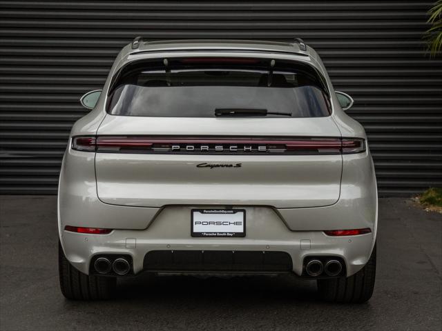 2026 Porsche Cayenne E-Hybrid S