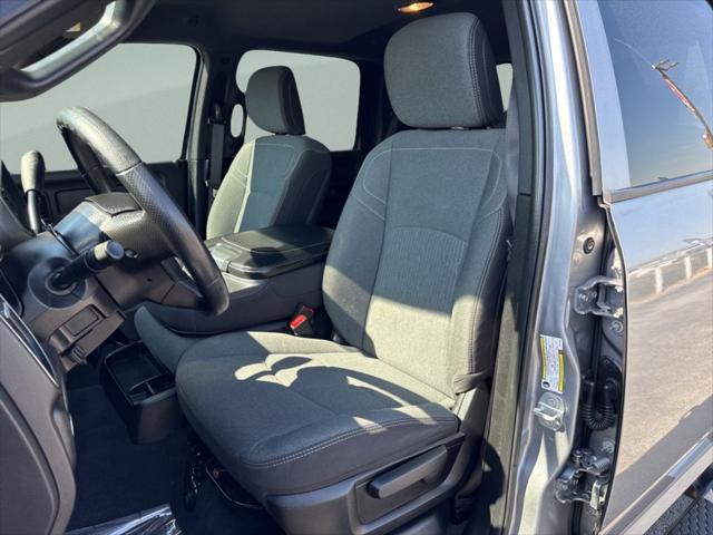 2024 Ram 3500 Tradesman Crew Cab 4x4 8' Box