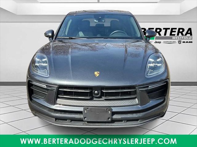 2024 Porsche Macan T