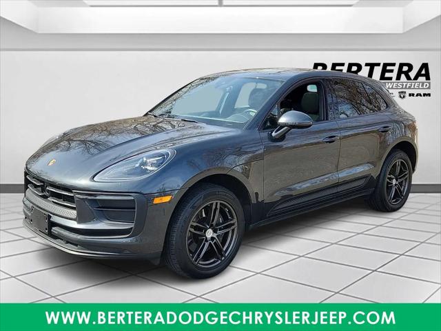 2024 Porsche Macan T