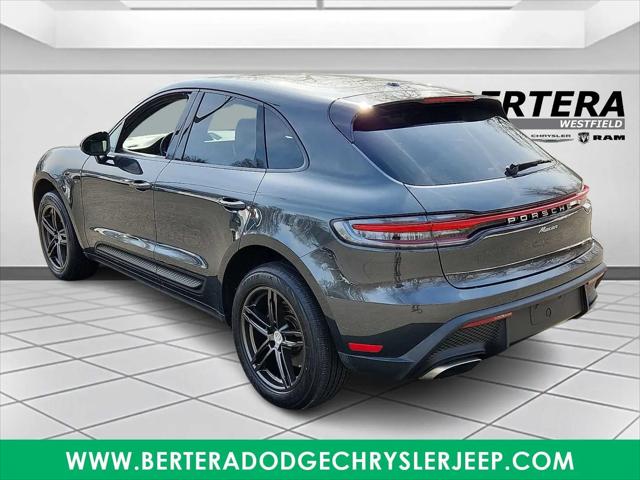 2024 Porsche Macan T