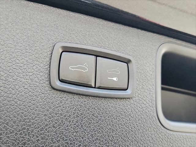 2024 Porsche Macan T