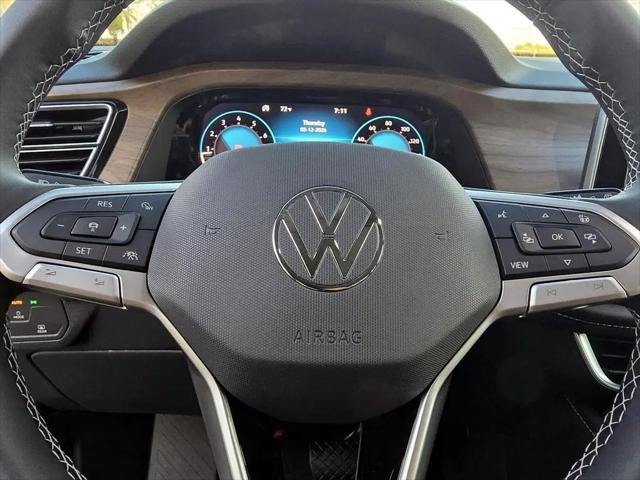 2026 Volkswagen Atlas SE with Technology