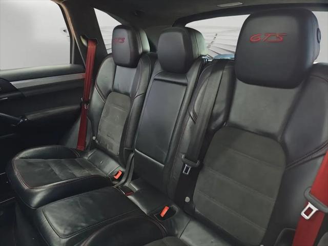 2016 Porsche Cayenne GTS
