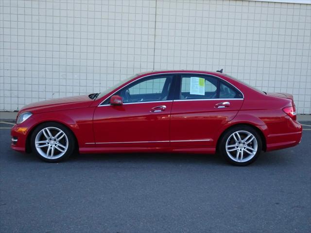 2013 Mercedes-Benz C-CLASS C 300 Luxury 4MATIC