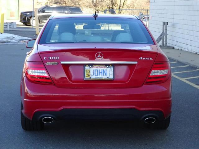 2013 Mercedes-Benz C-CLASS C 300 Luxury 4MATIC