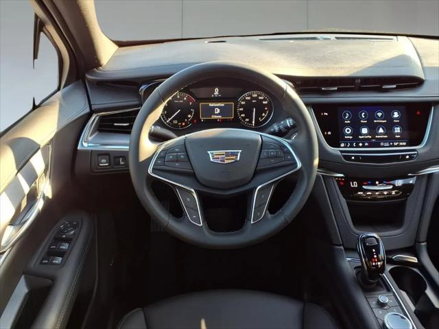2026 Cadillac XT5 Luxury FWD