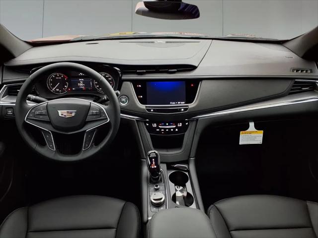 2026 Cadillac XT5 Luxury FWD