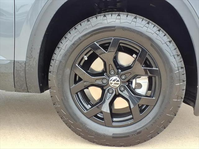 2026 Volkswagen Atlas Peak Edition