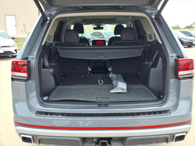 2026 Volkswagen Atlas Peak Edition