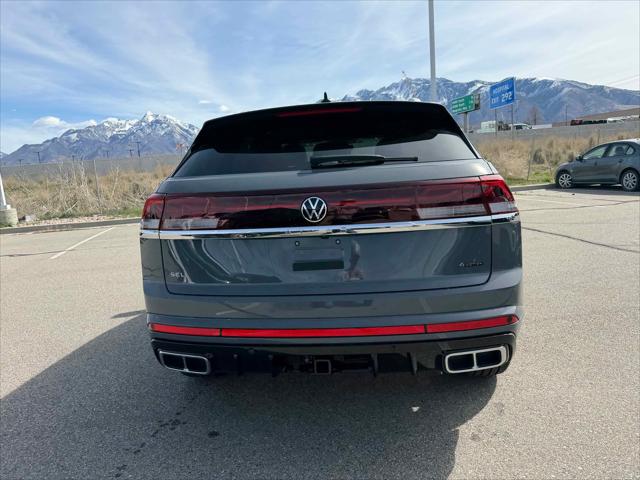 2026 Volkswagen Atlas Cross Sport SEL Premium R-Line