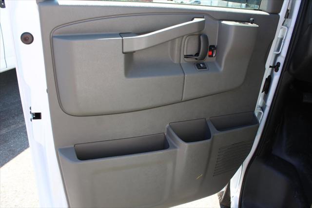 2026 Chevrolet Express Cargo Van 2500 Extended Wheelbase, WT, RWD