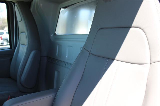 2026 Chevrolet Express Cargo Van 2500 Extended Wheelbase, WT, RWD