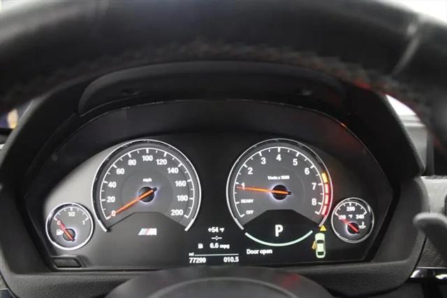 2015 BMW M4 Standard