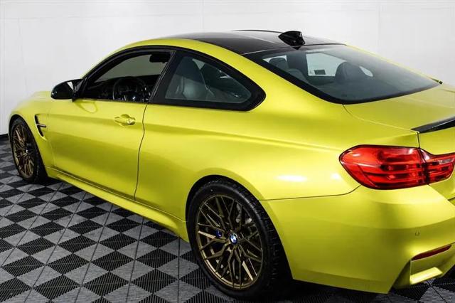 2015 BMW M4 Standard