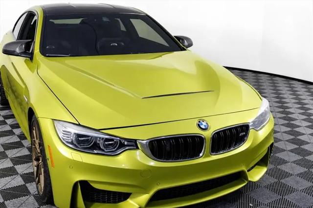 2015 BMW M4 Standard