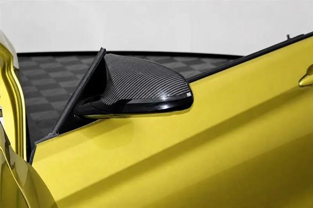 2015 BMW M4 Standard