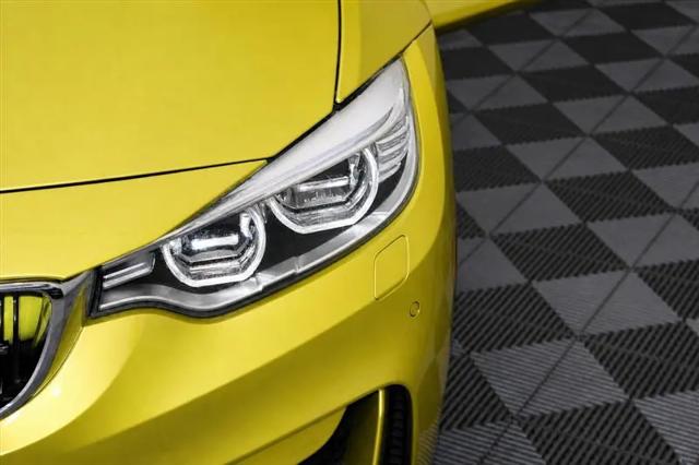 2015 BMW M4 Standard