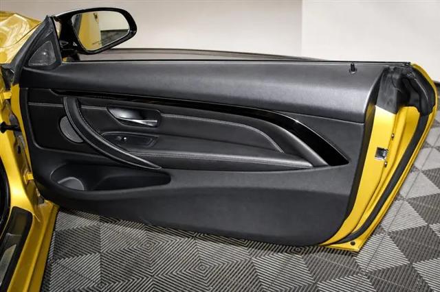 2015 BMW M4 Standard